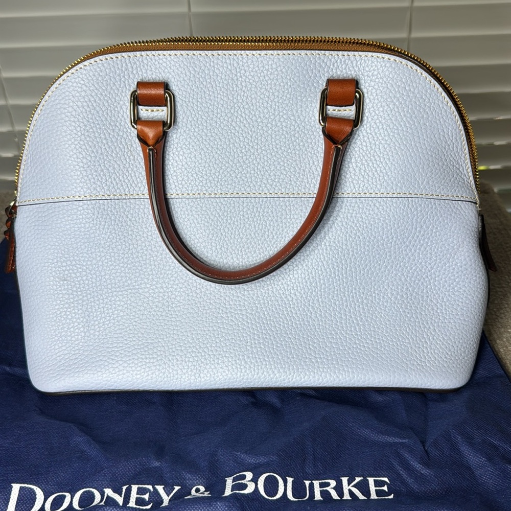 Dooney & Bourke Carter Domed Satchel in Pebble Grain Leather Light Lavender/Blue - Picture 4 of 12